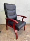 Executive waiting chair